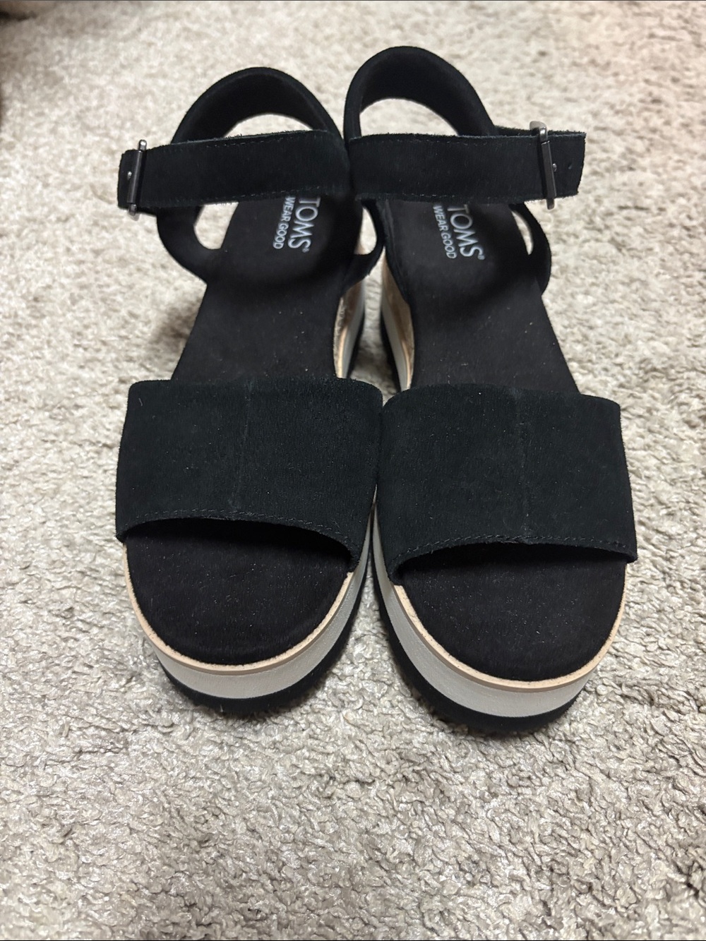 Toms wedge sandal NWOT